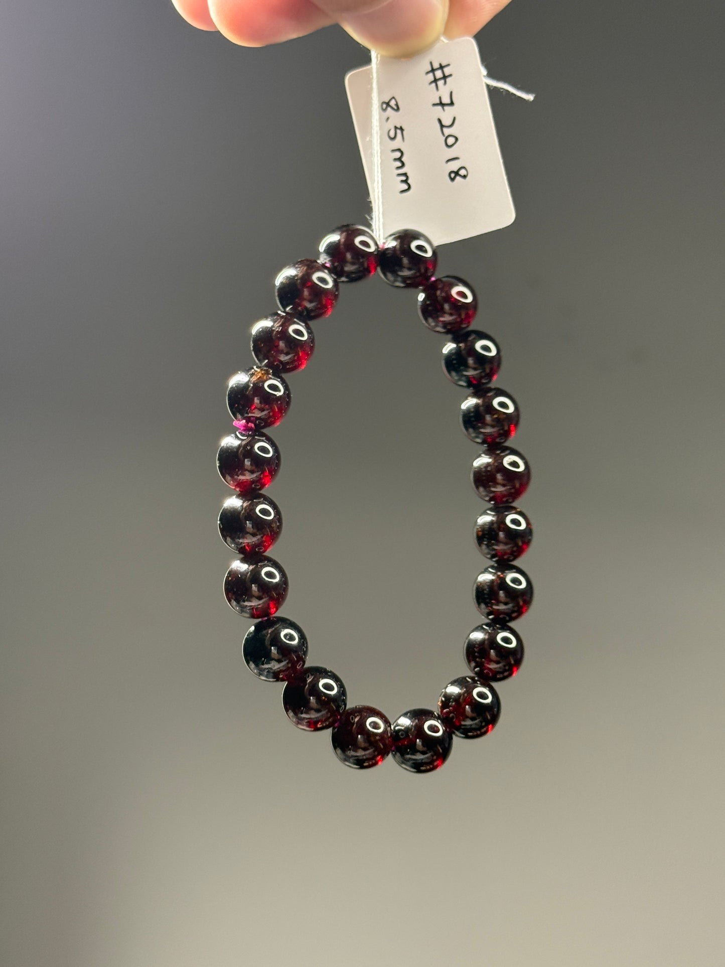 Garnet 8.5mm